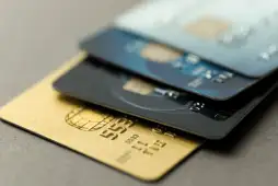 Kreditkarte oder EC-Karte